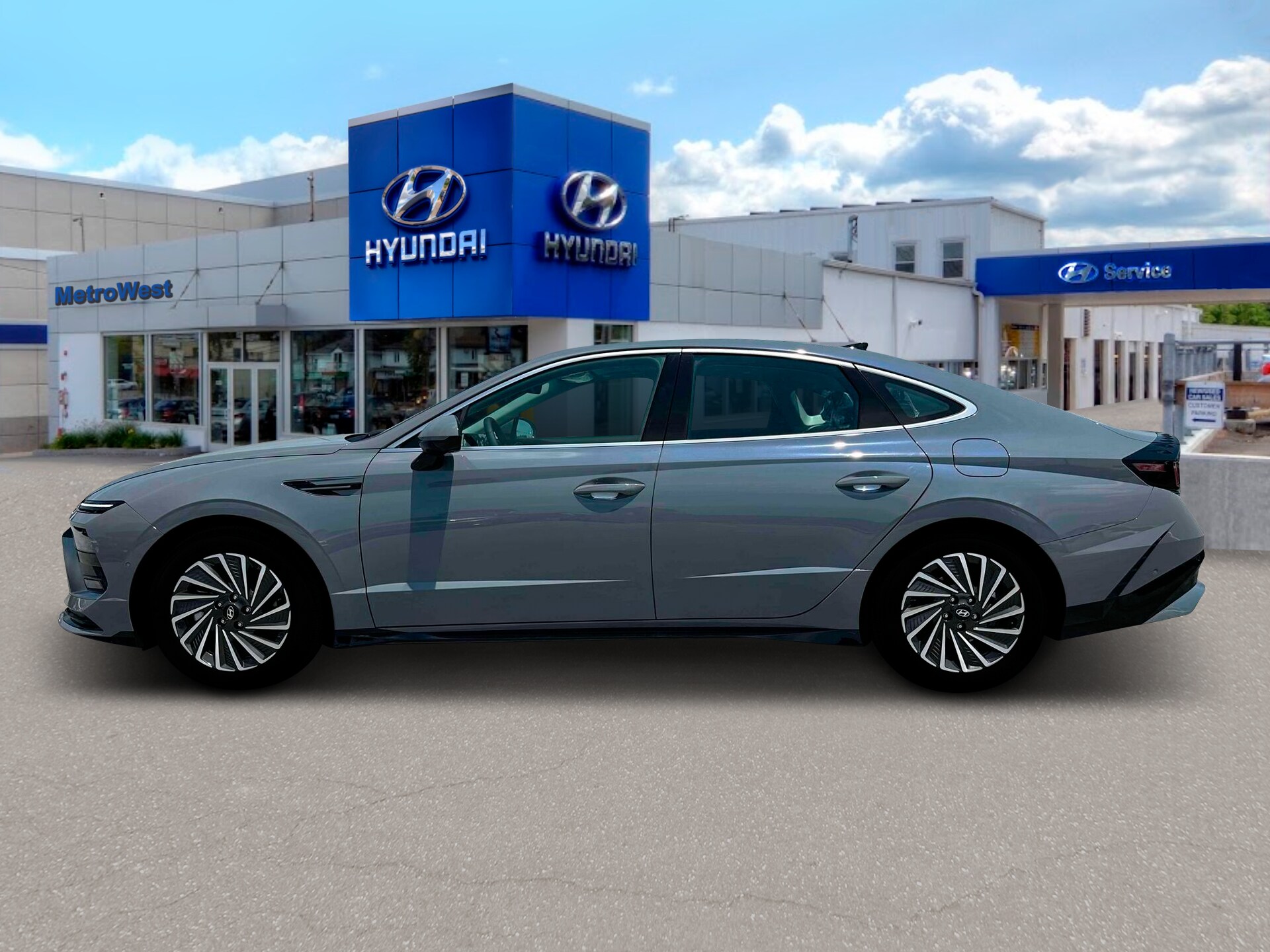 2025 Hyundai Sonata Hybrid Limited photo 3