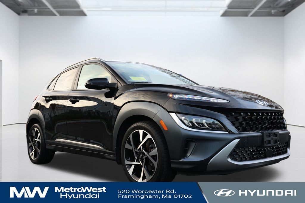 2023 Hyundai Kona Limited photo 3