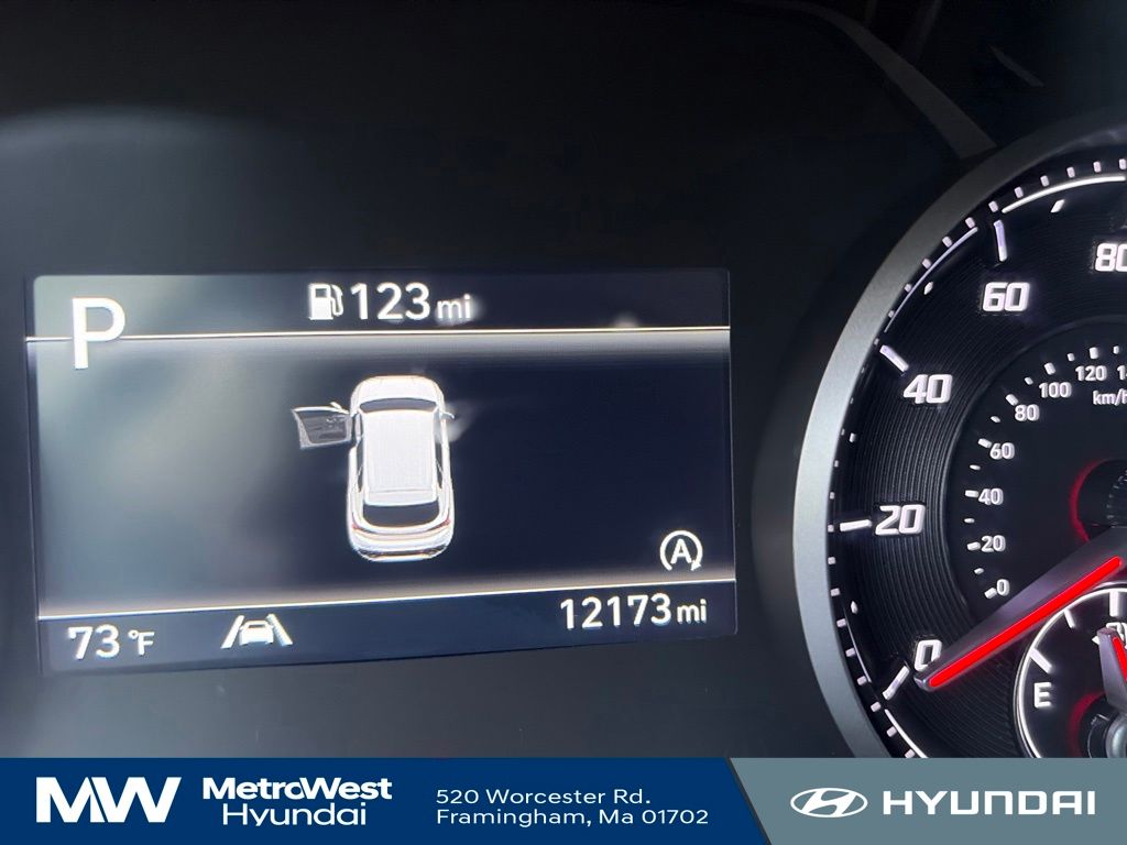2023 Hyundai Santa Fe SE - Photo 19