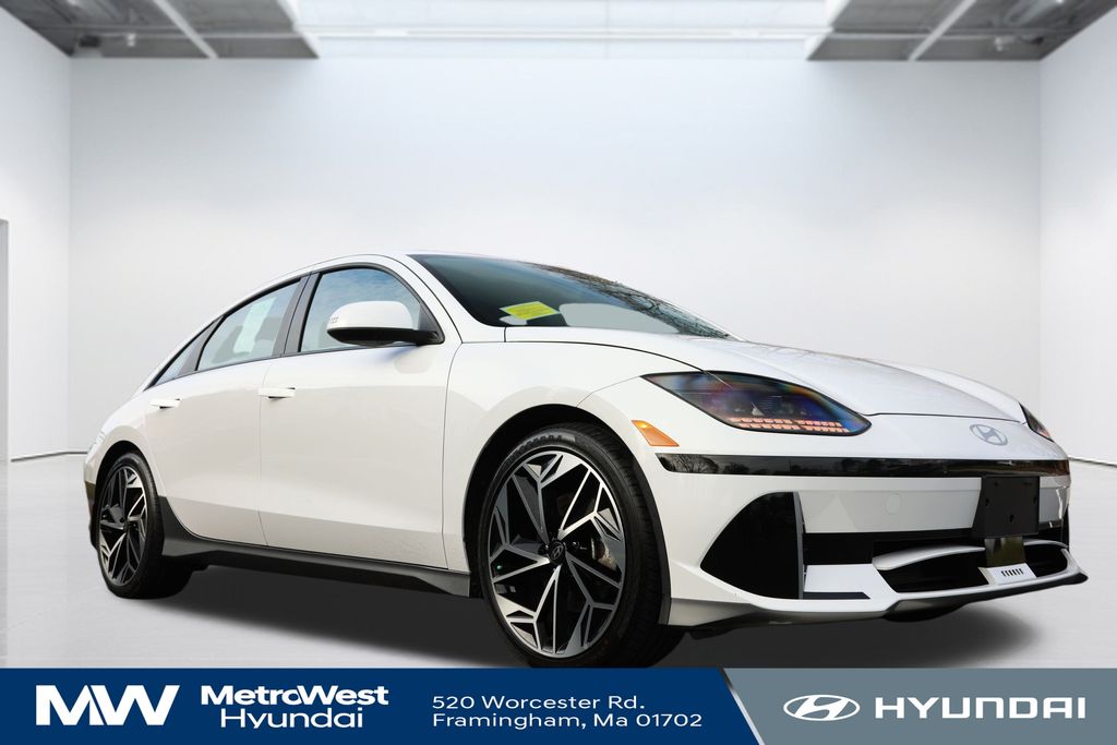 2023 Hyundai Ioniq 6 SEL photo 3