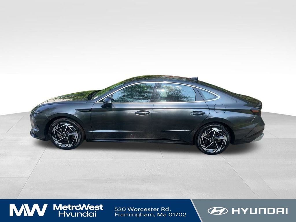 2024 Hyundai Sonata SEL Convenience photo 4