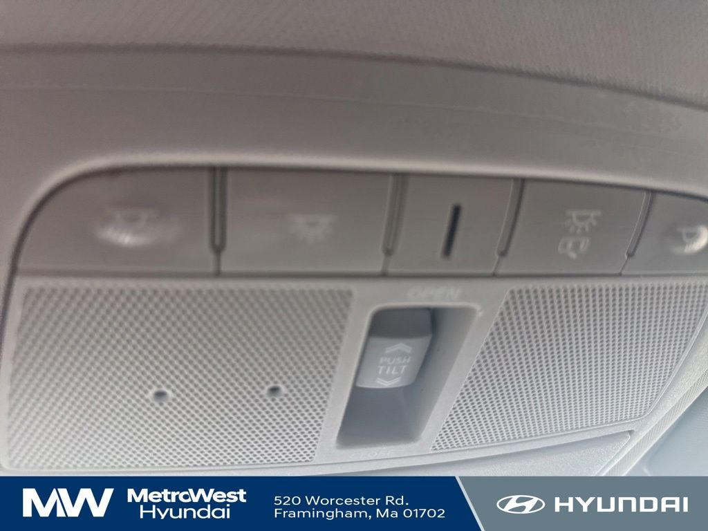 2017 Nissan Murano SL - Photo 20