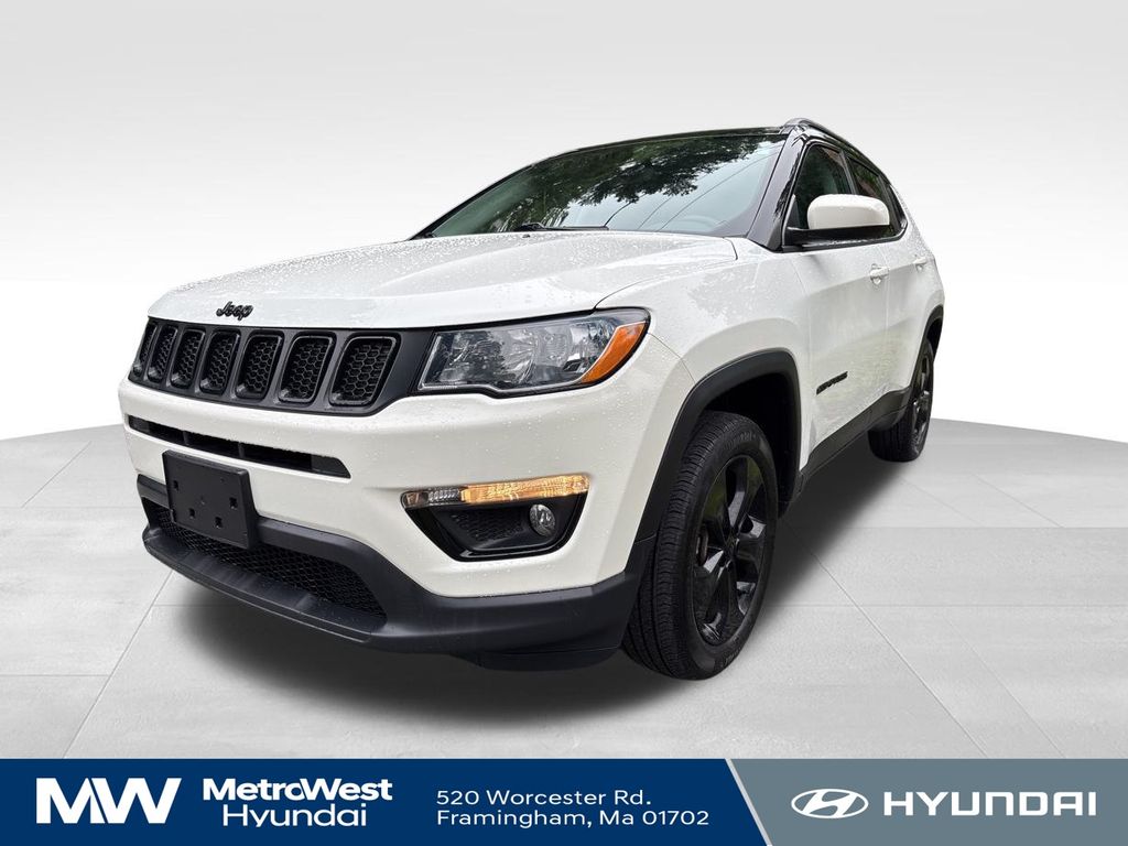 2021 Jeep Compass Latitude photo 3