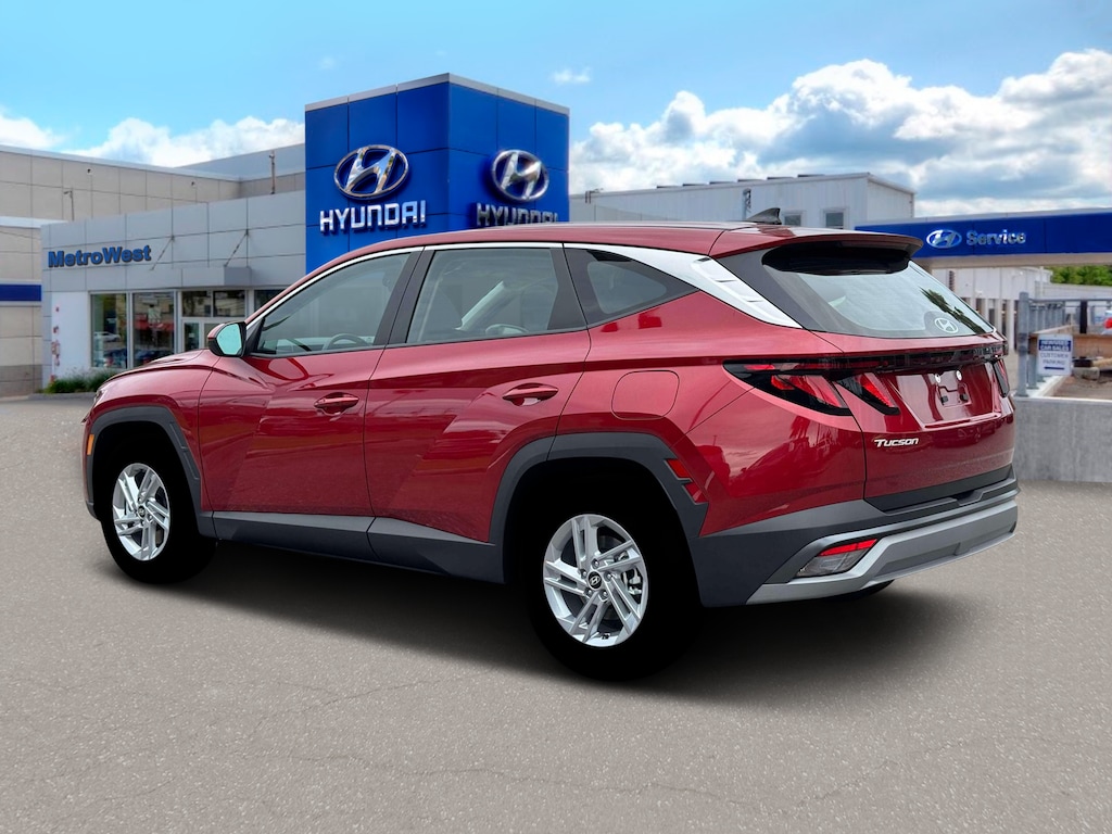 New 2026 Hyundai Tucson SE AWD SUV