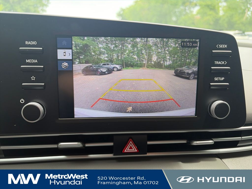 2024 Hyundai Elantra SE - Photo 20