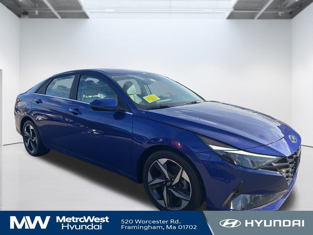 Used 2023 Hyundai Elantra Limited Sedan
