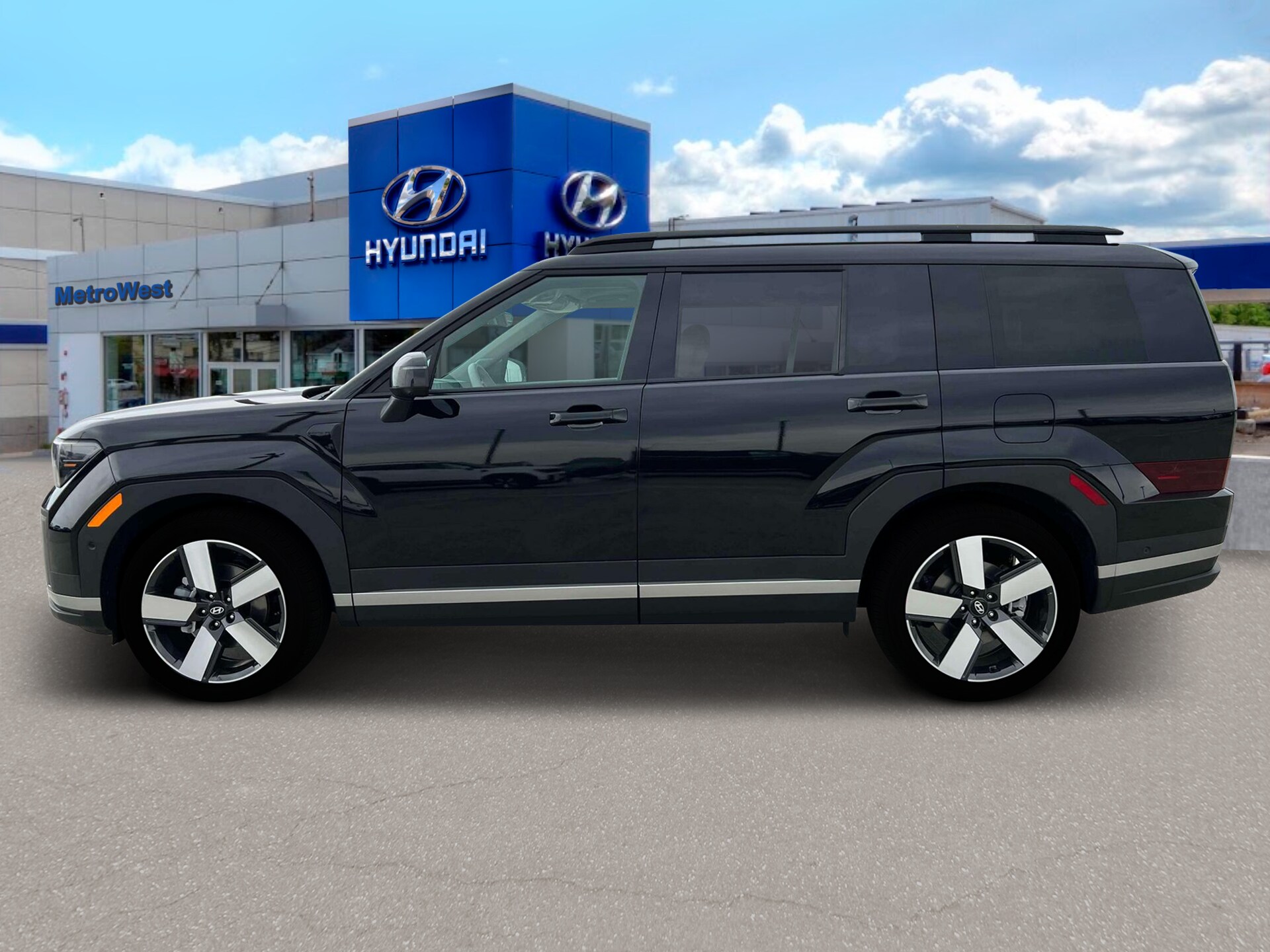 2025 Hyundai Santa Fe photo 3