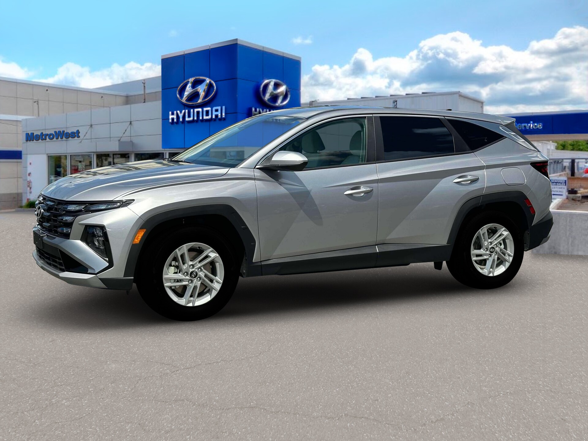 2026 Hyundai Tucson SE photo 2