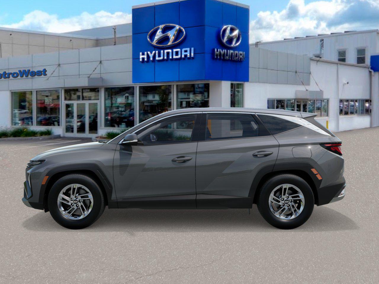 New 2026 Hyundai Tucson SE AWD SUV