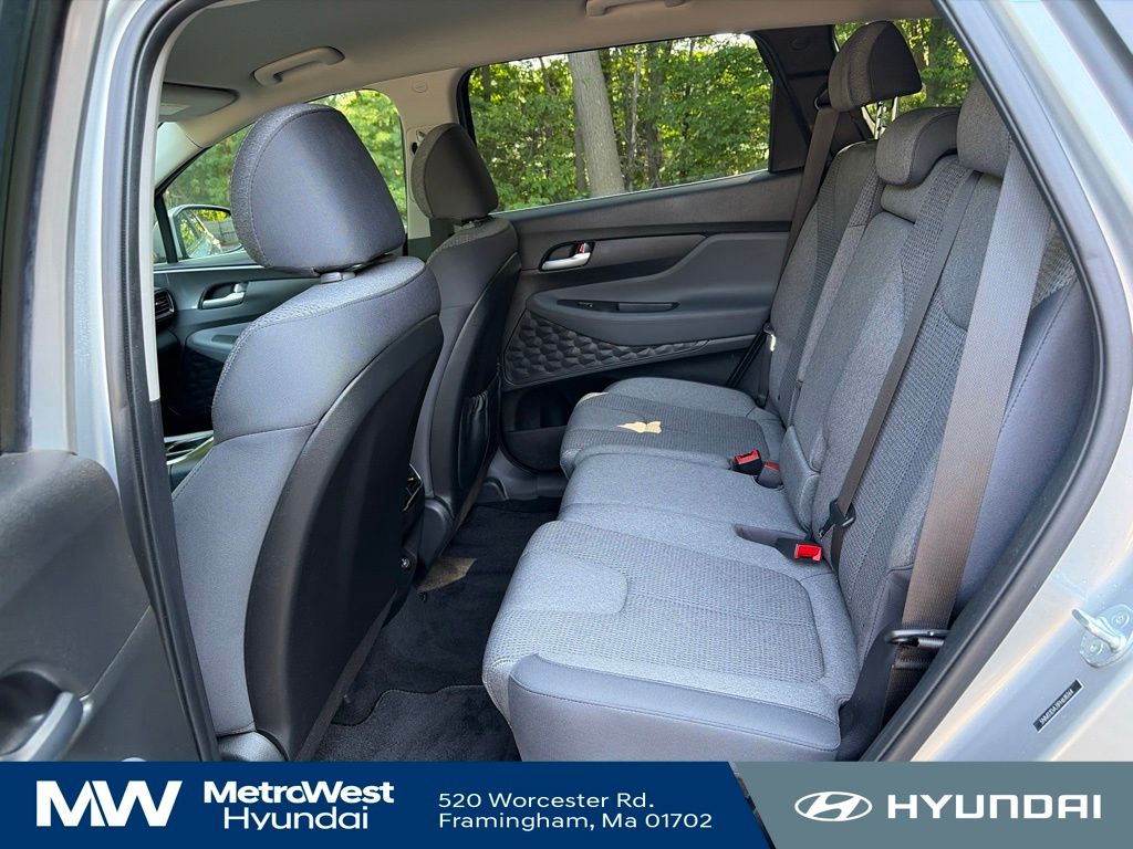2023 Hyundai Santa Fe SE - Photo 13