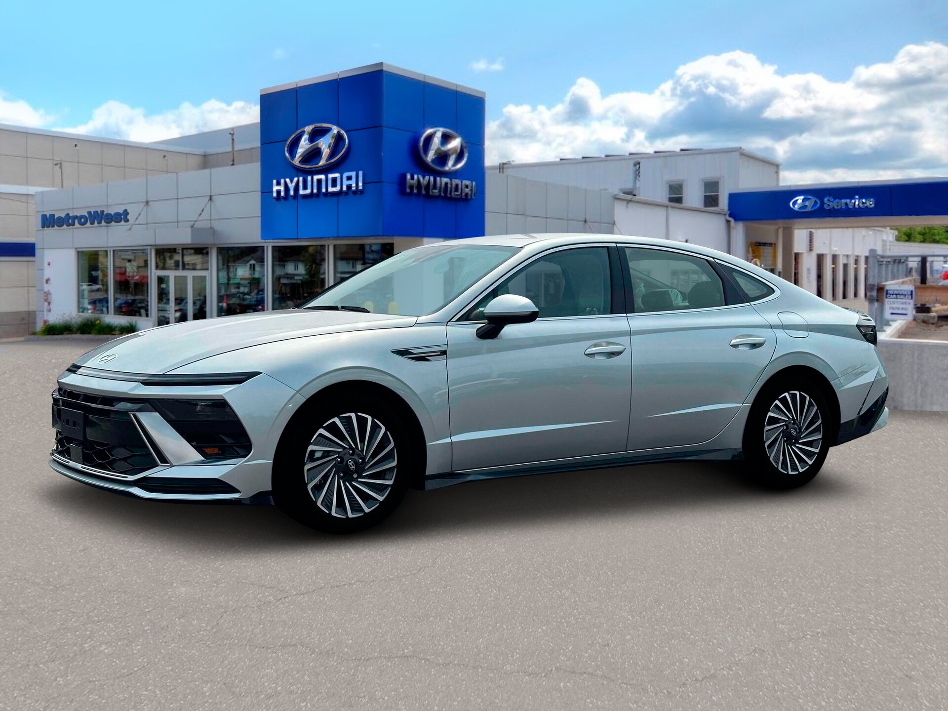 2025 Hyundai Sonata Hybrid SEL photo 2