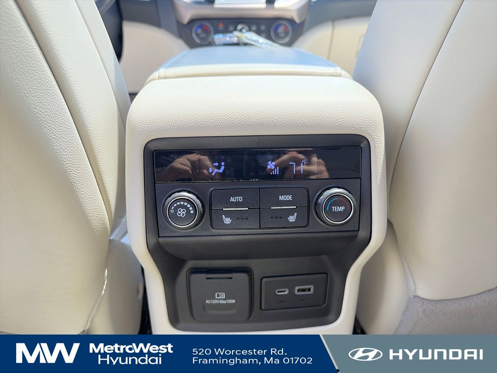 2021 GMC Acadia Denali - Photo 32
