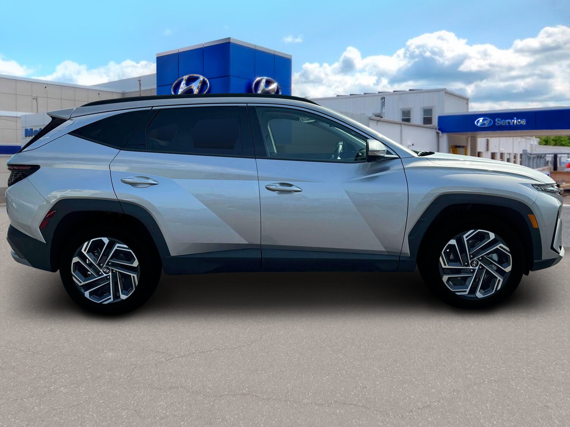 2025 Hyundai Tucson Limited - Photo 9