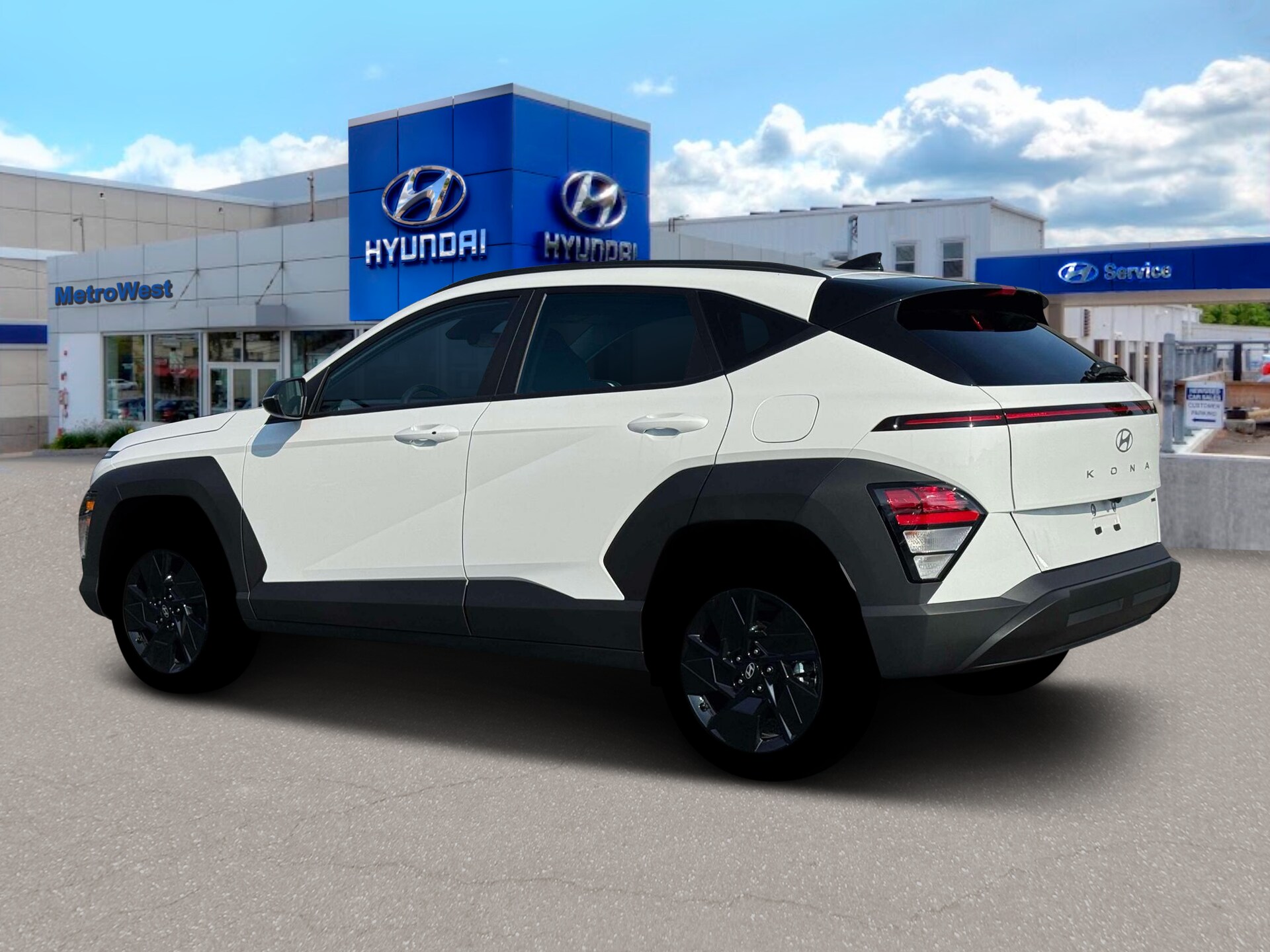 2026 Hyundai Kona SEL photo 4