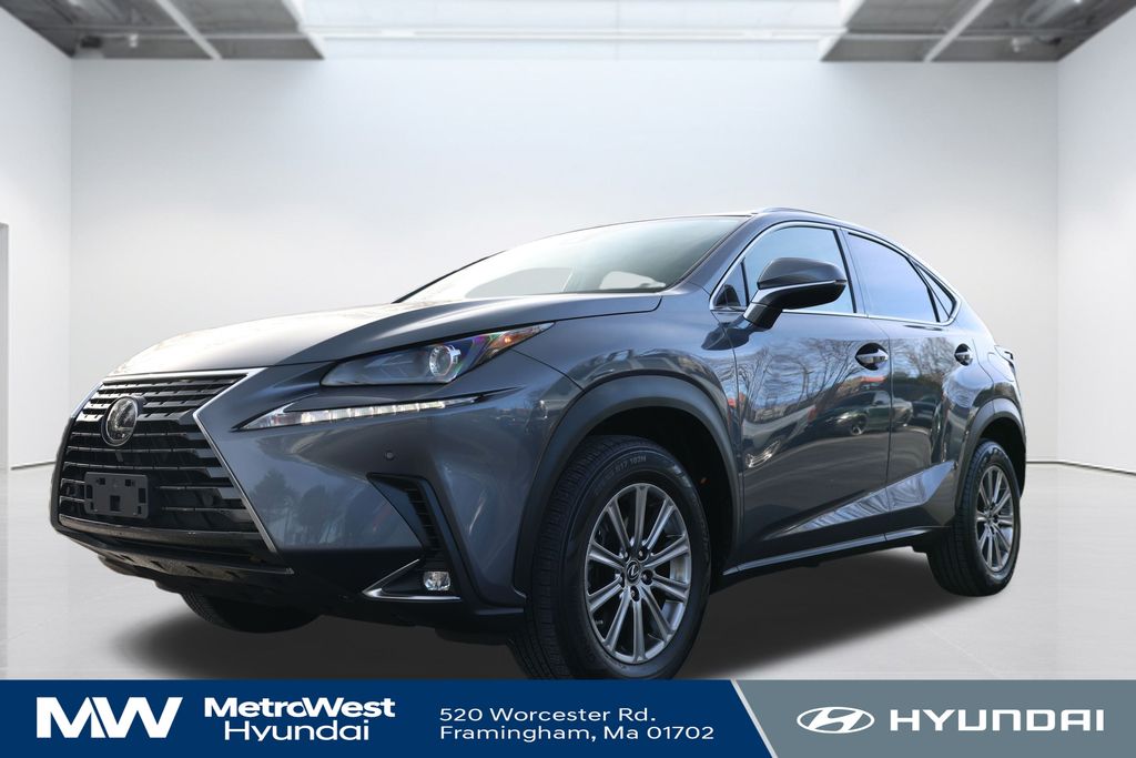 2020 Lexus NX 300's photo
