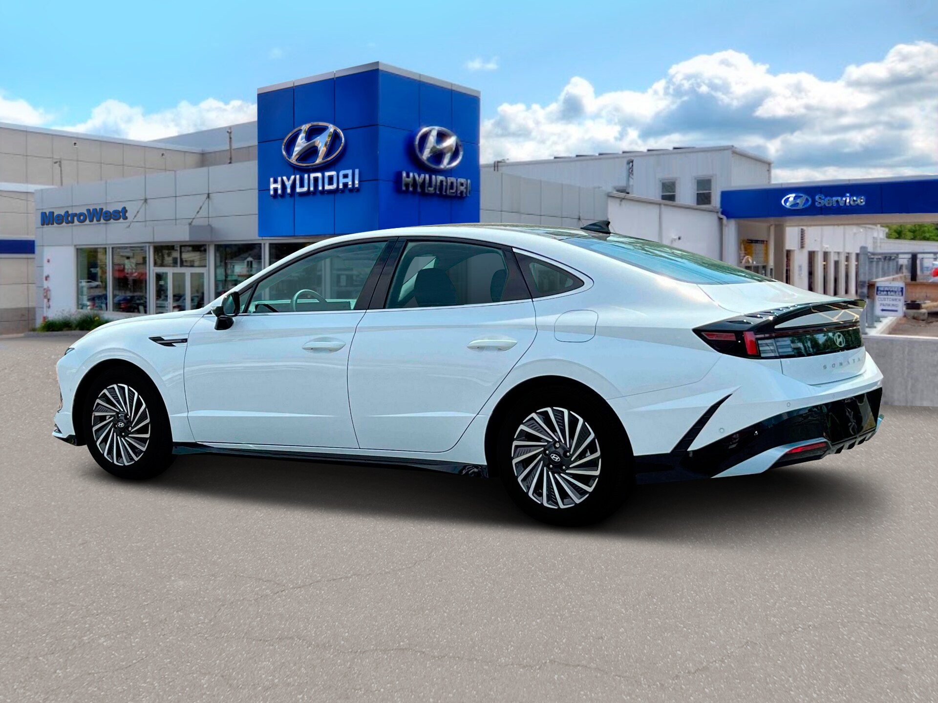 2025 Hyundai Sonata Hybrid Limited photo 4