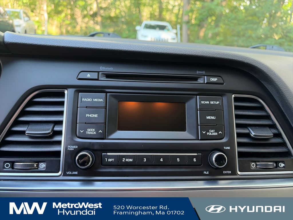 2017 Hyundai Sonata SE - Photo 19