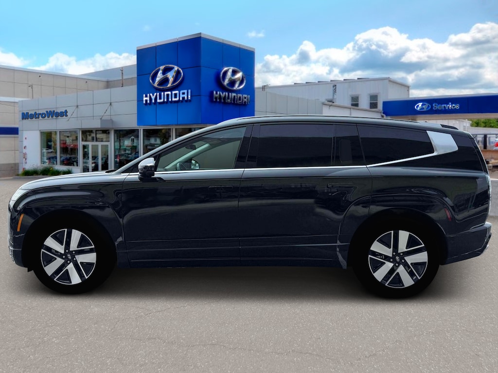 New 2026 Hyundai IONIQ 9 SEL SUV