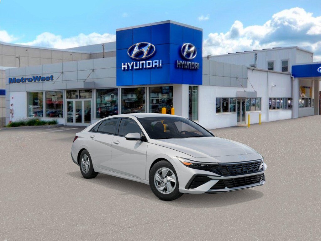 New 2026 Hyundai Elantra SE Sedan