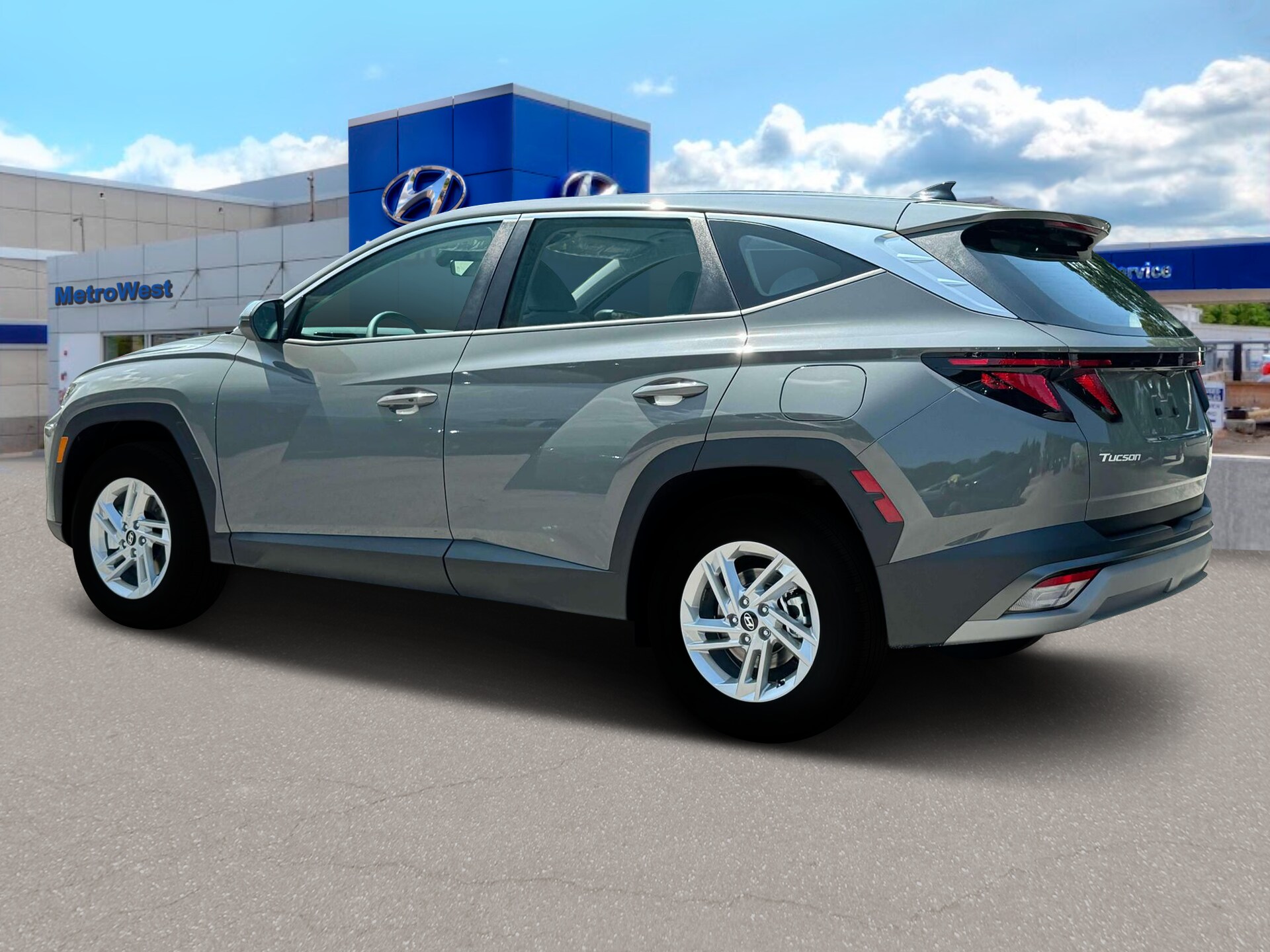 2025 Hyundai Tucson SE photo 4