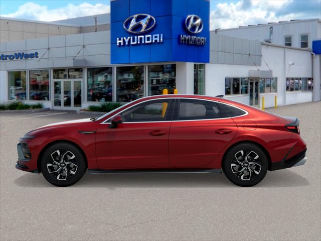 2025 Hyundai Sonata SEL photo 3