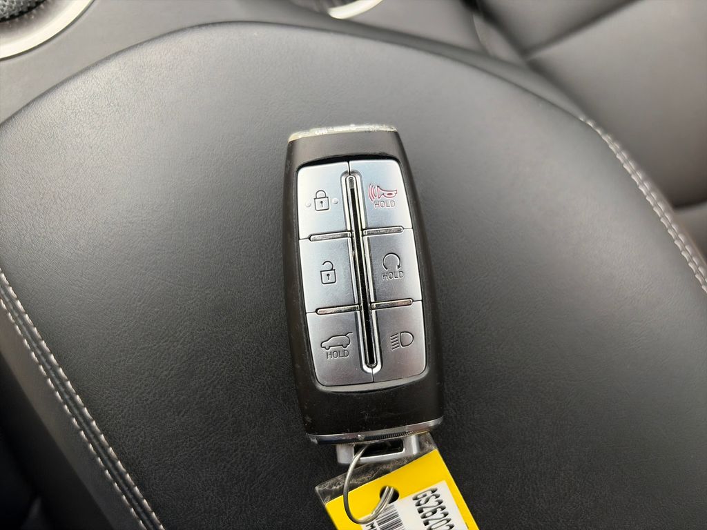 2023 GENESIS GV70 Standard - Photo 29