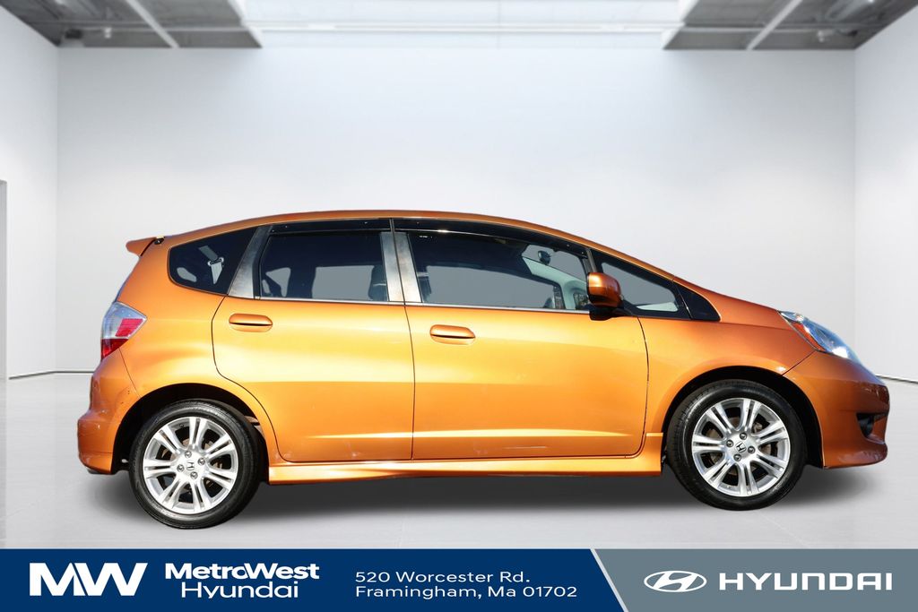 2011 Honda Fit Sport photo 4
