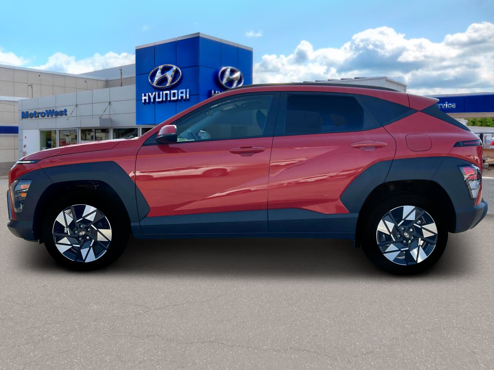 2025 Hyundai Kona SEL photo 3