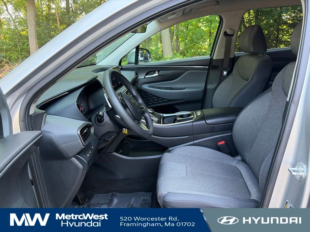 2023 Hyundai Santa Fe SE - Photo 9