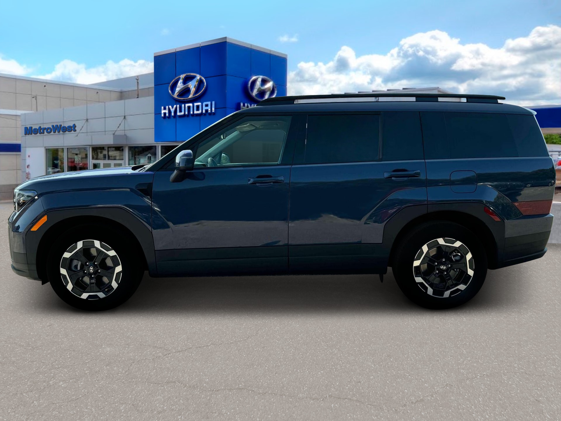 2025 Hyundai Santa Fe SEL photo 3