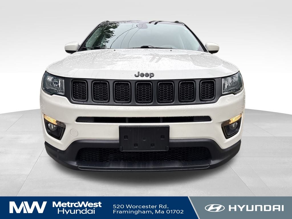 2021 Jeep Compass Latitude photo 2