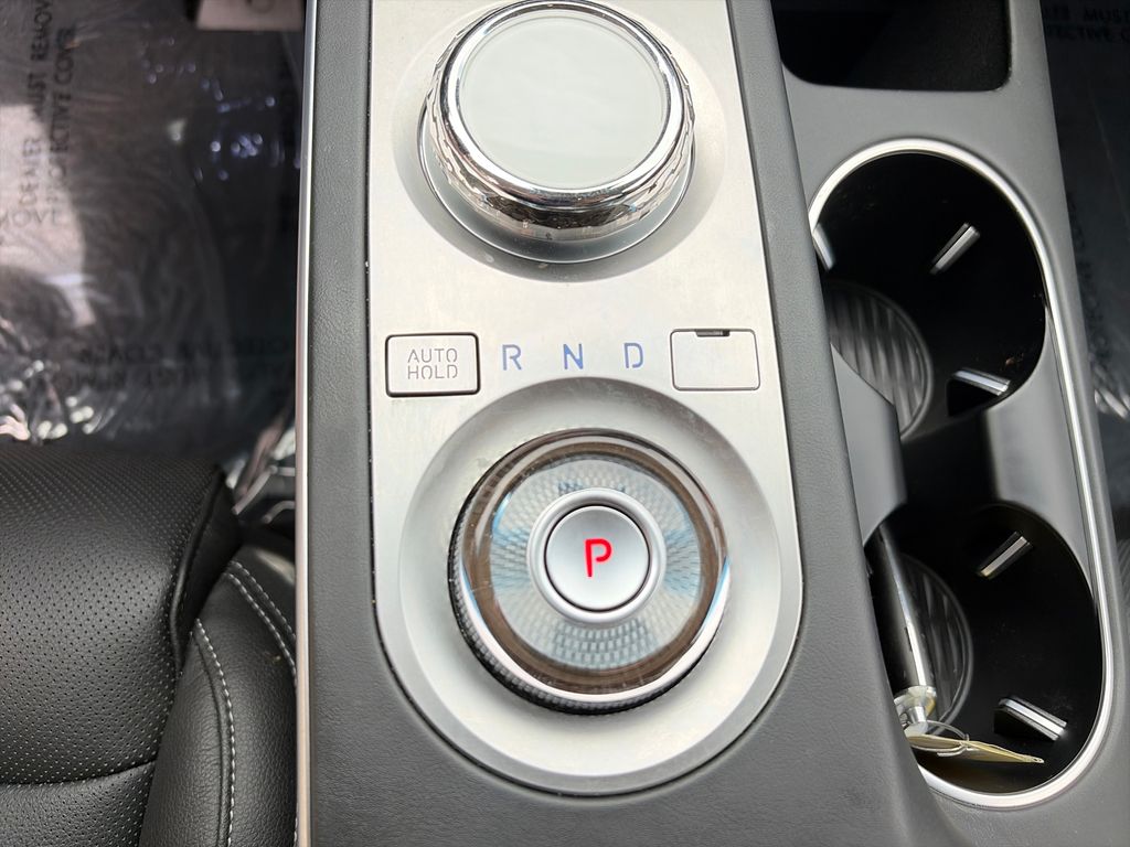 2023 GENESIS GV70 Standard - Photo 24