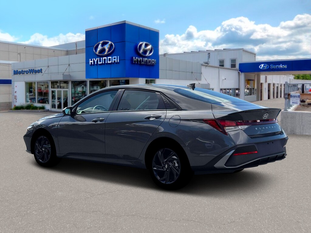 New 2026 Hyundai Elantra SEL Sport Sedan