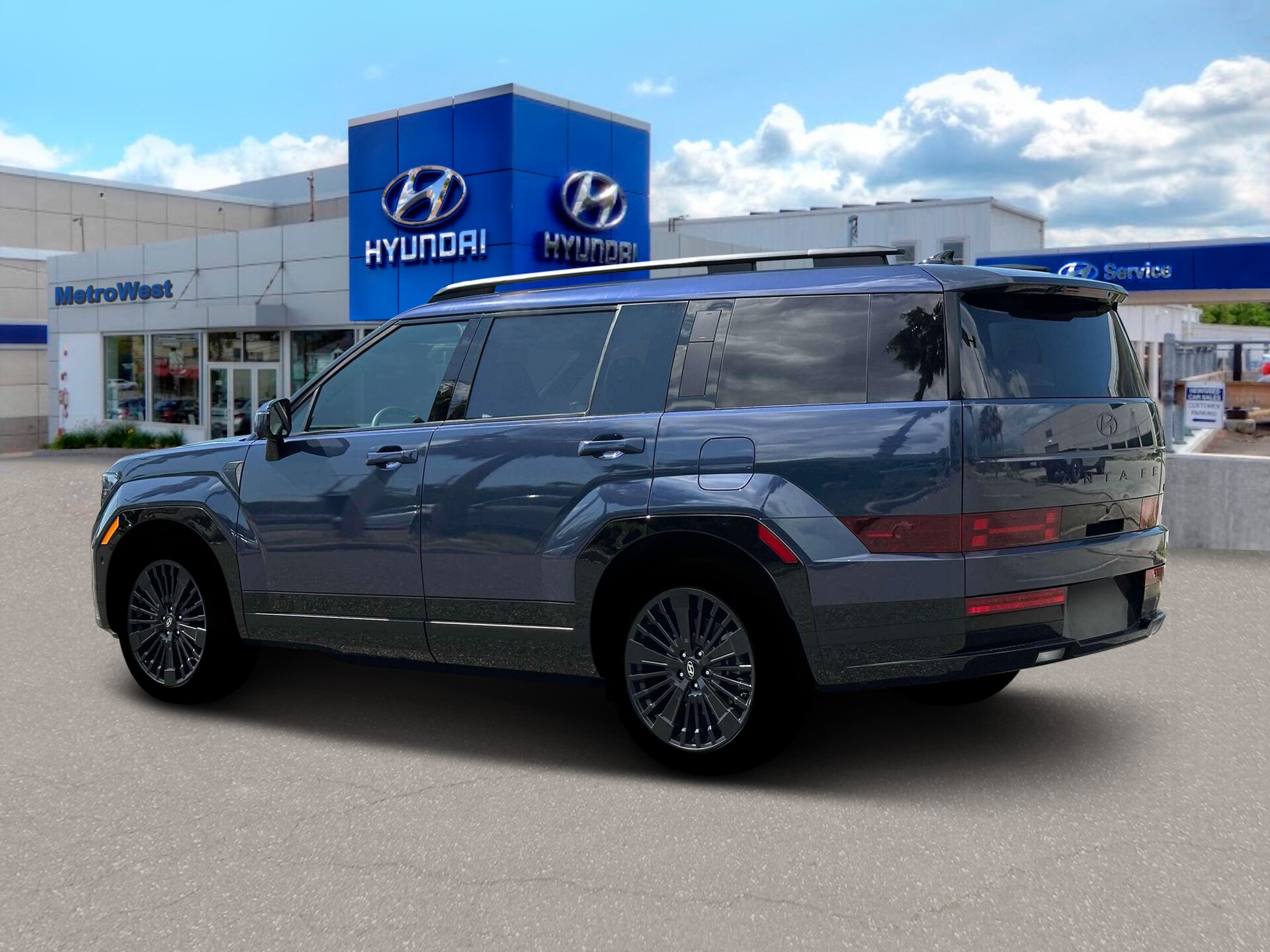 2026 Hyundai Santa Fe Calligraphy photo 2