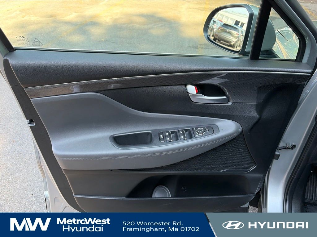 2023 Hyundai Santa Fe SE - Photo 11