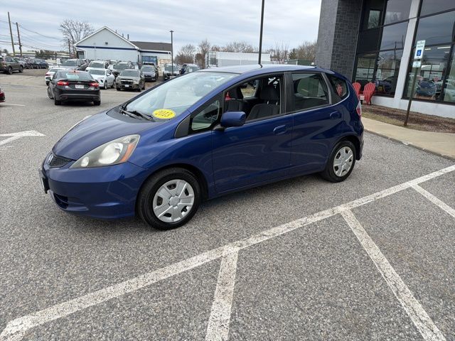 Used 2013 Honda Fit Base with VIN JHMGE8H31DC068646 for sale in Natick, MA