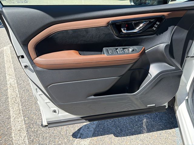 2025 Subaru Forester Touring - Photo 39