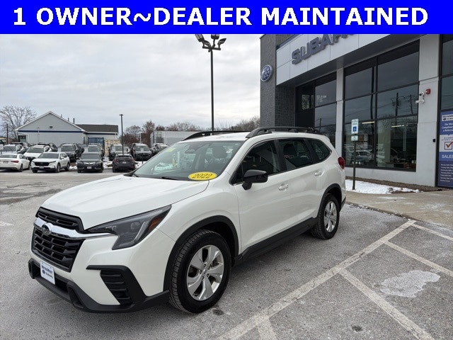 2023 Subaru Ascent Base's photo