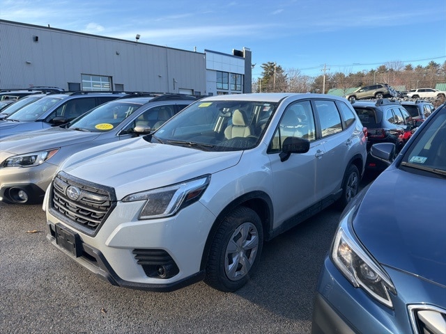 2023 Subaru Forester Base's photo