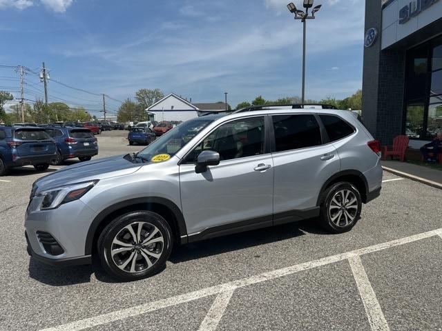 Used 2022 Subaru Forester Limited with VIN JF2SKAPC2NH463485 for sale in Natick, MA