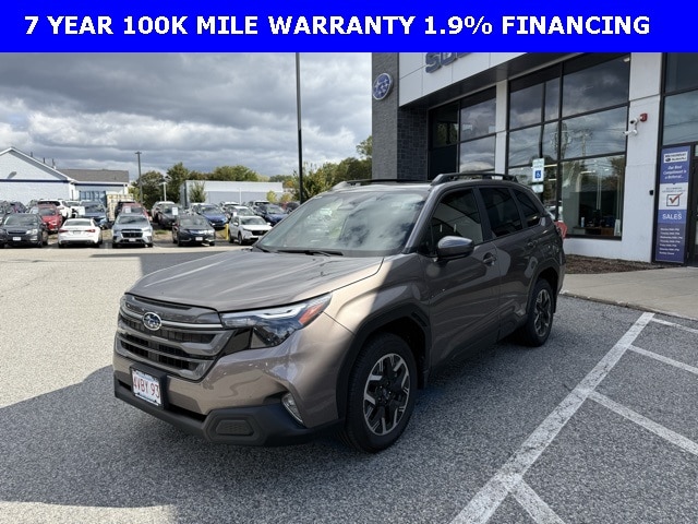 2025 Subaru Forester Premium's photo