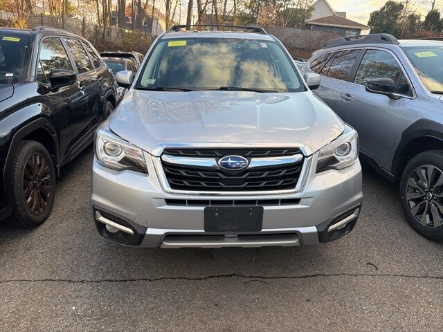 2017 Subaru Forester 2.5i Limited photo 2
