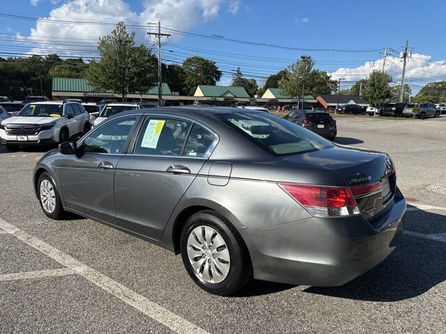 2011 Honda Accord LX photo 4