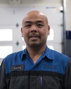 Staff member Larry Do from ID_d702ca3b378d