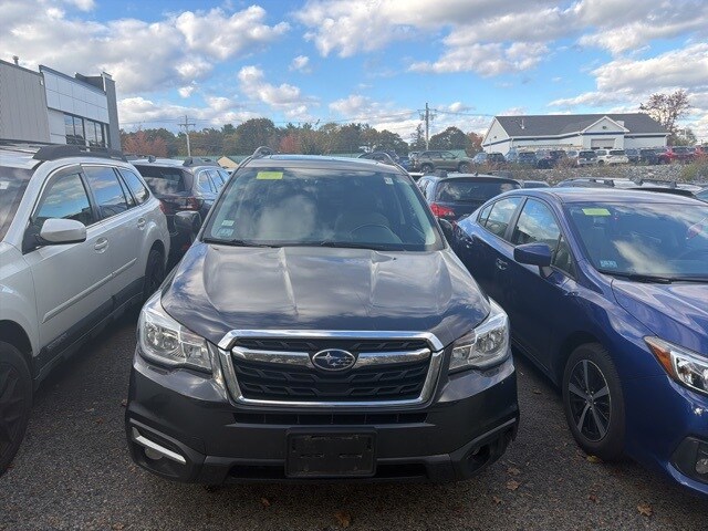 2018 Subaru Forester 2.5i Limited photo 2
