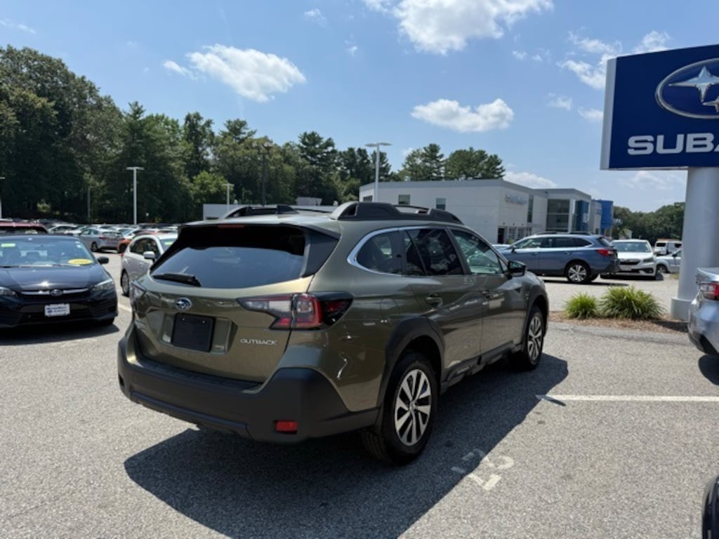 New 2025 Subaru Outback Premium SUV
