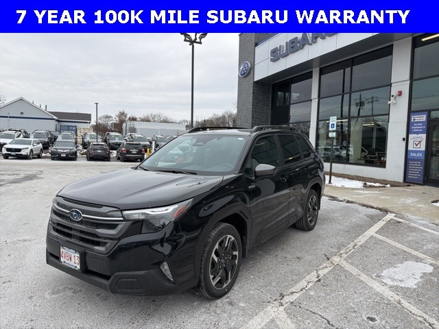 2025 Subaru Forester Premium's photo