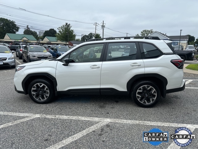 2025 Subaru Forester Base photo 3