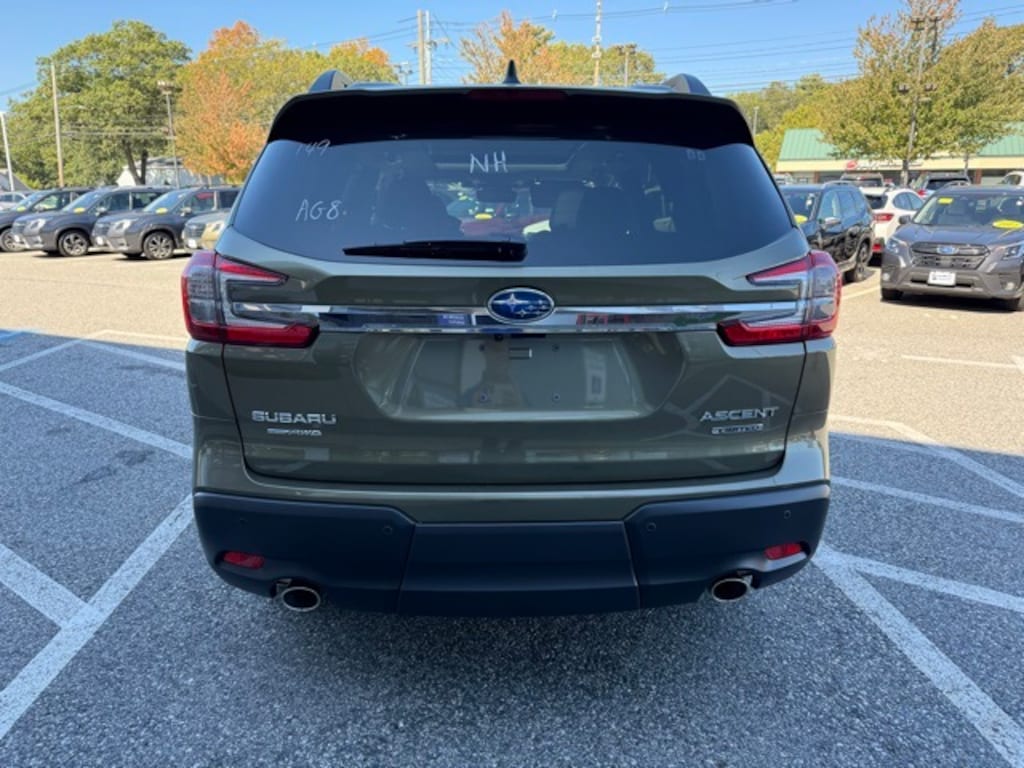 New 2025 Subaru Ascent Limited 7-Passenger SUV