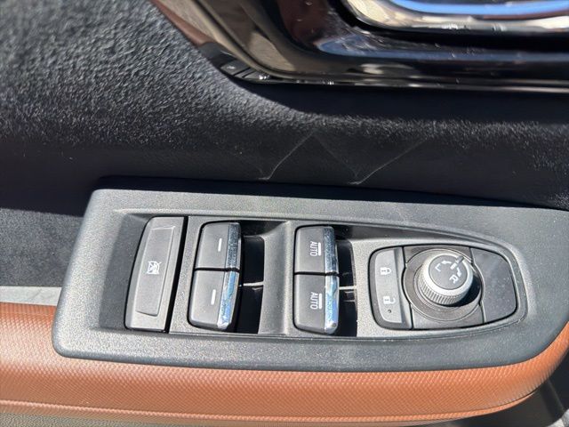 2025 Subaru Forester Touring - Photo 40